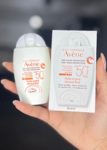 فلوئید ضد آفتاب مینرال اون مدل بی رنگ SPF 50(خرید مستقیم از فرانسه)