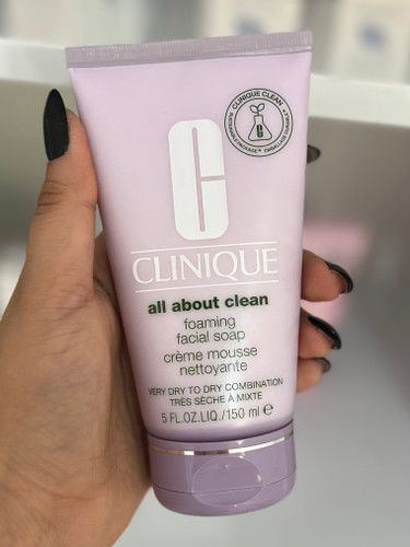 فوم شوینده صورت پوست خشک و مختلط کلینیک مدل All About Clean