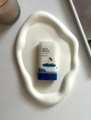 ضدافتاب استیکی راندلب 18 گرم ROUND LAB BIRCH JUICE MOISTURISING SUN STICK SPF50