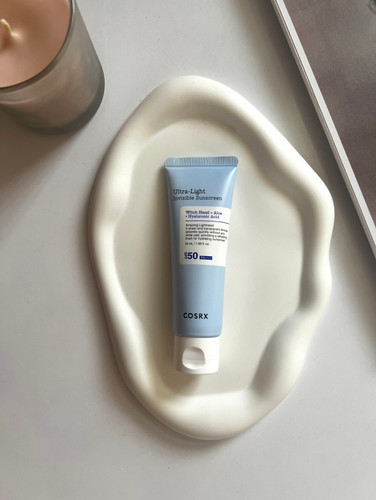 ضد آفتاب فوق سبک و بدون رنگ الترا لایت کوزارکس 50 میل COSRX Ultra Light Invisible Sunscreen SPF50